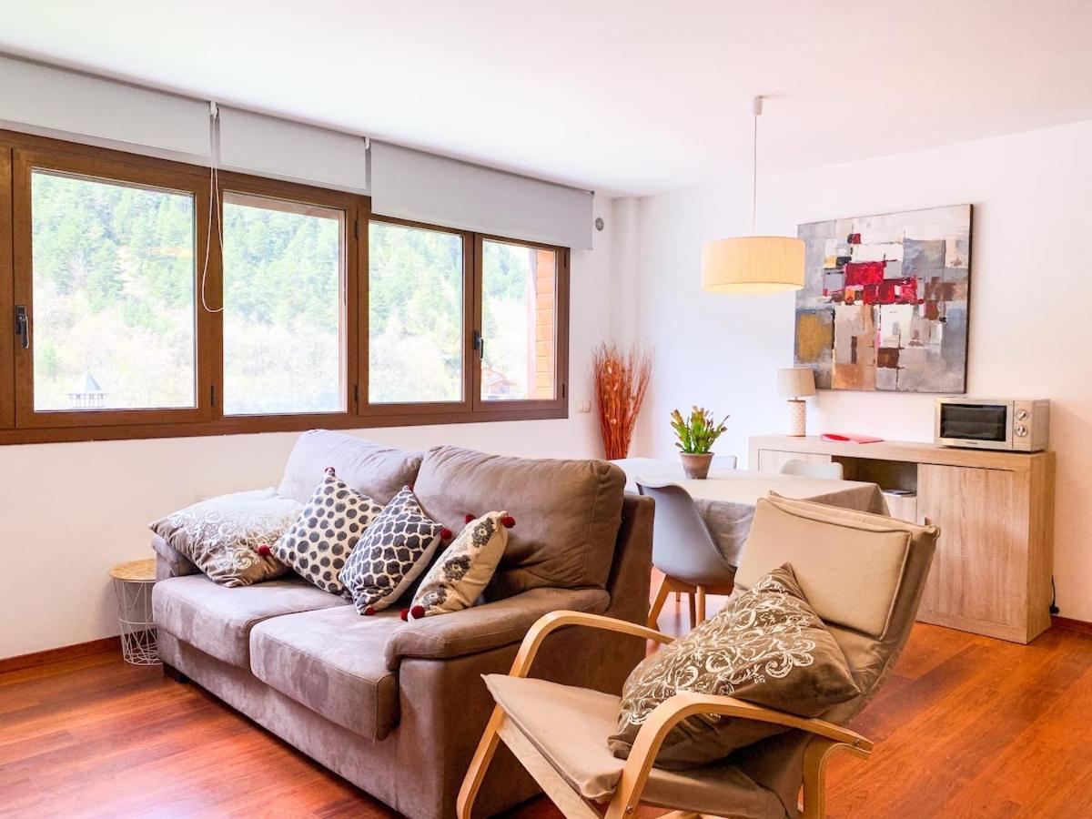 Apartamento Font Blanca En Arinsal Mas de Ribafeta المظهر الخارجي الصورة